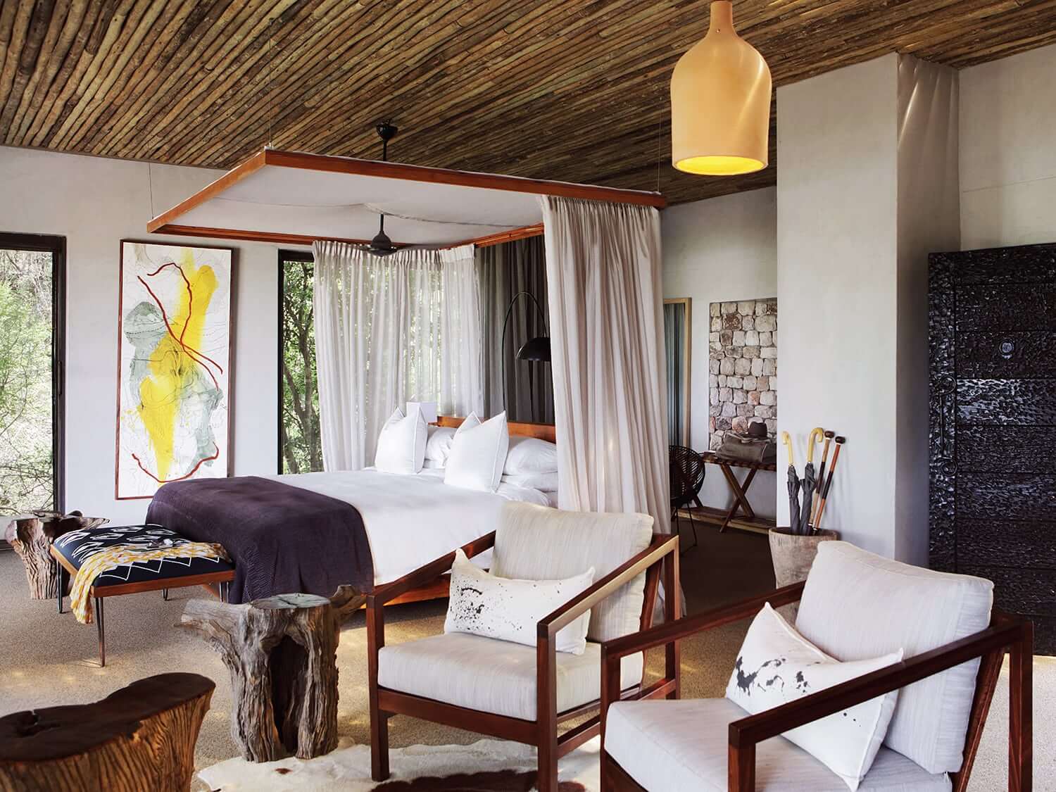 Interior of a luxurious suite at Matetsi Lodge, Victoria falls. Photo by Elsa Young. Interior of a luxurious suite at Matetsi Lodge, Victoria falls. Photo by Elsa Young.